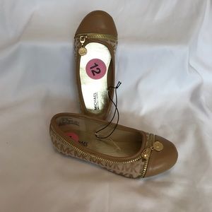 Brand New Michael Kors Girls Size 12 Shoes